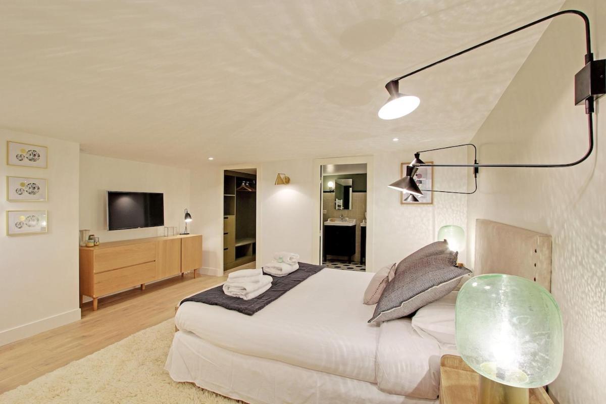 Apartment 2 En 1 - Superbe Pres Du Louvre L 12p Paris